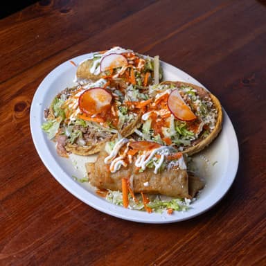 Combinación2- 1tostada 1sope 2enchiladas