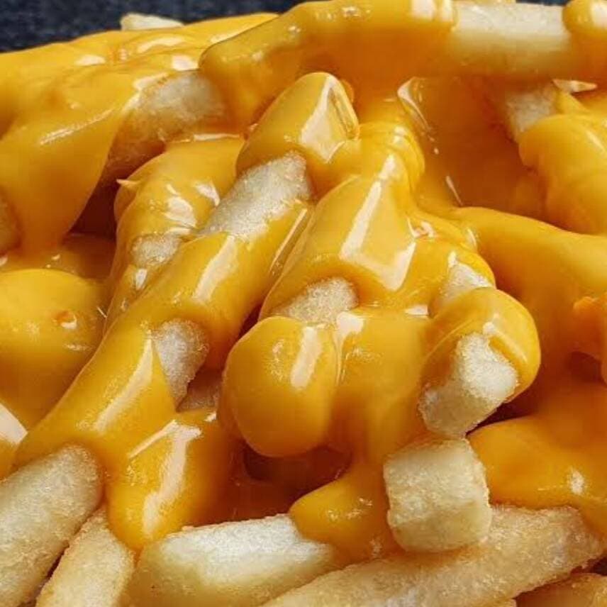 papas con queso amarillo