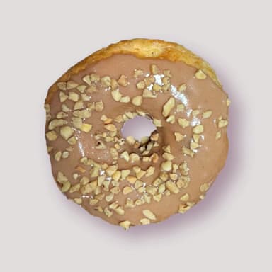 Dona Glaseada de Maple con Cacahuate