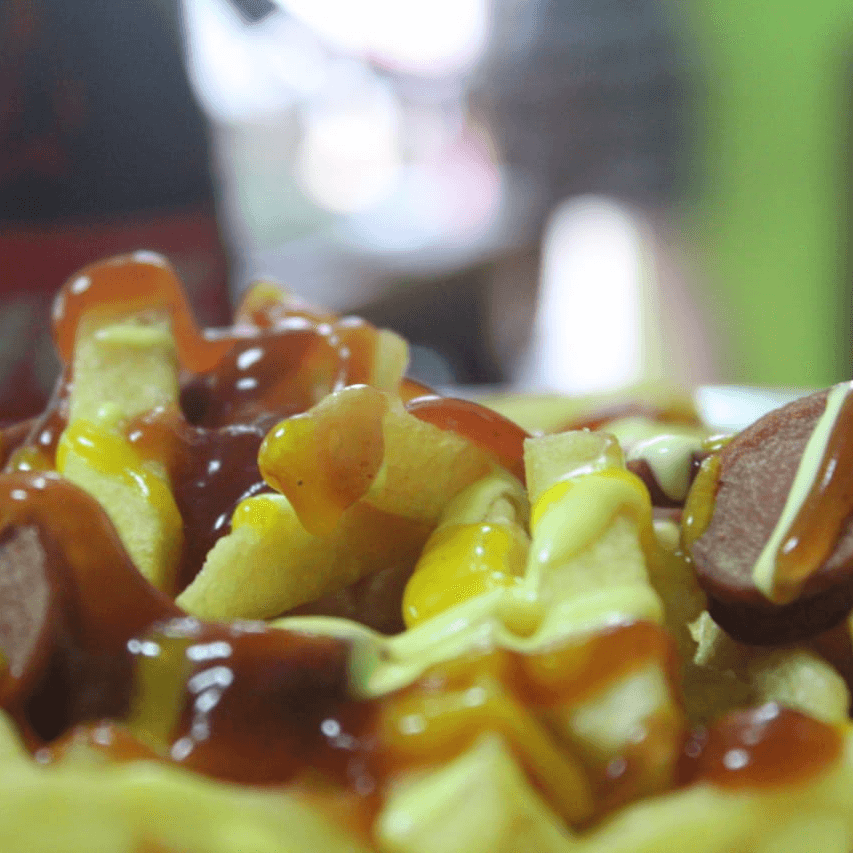 Salchipapas