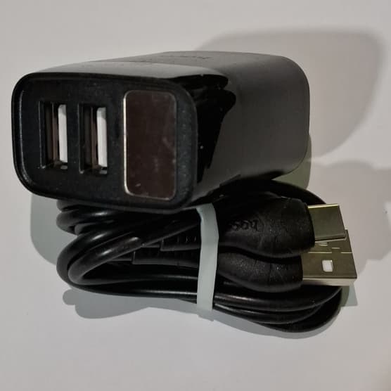 CARGADOR HOCO TIPO C 2 USB-IN NGO CUBO CHARGER