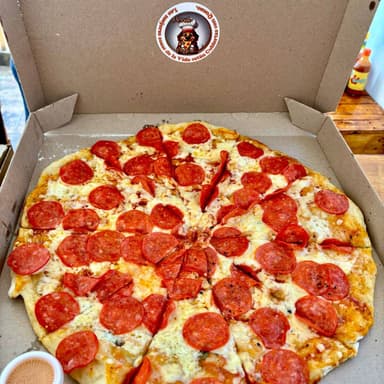 2 Pizzas Familiares De Pepperoni