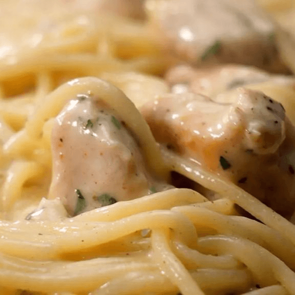 Spaghetti con Pollo