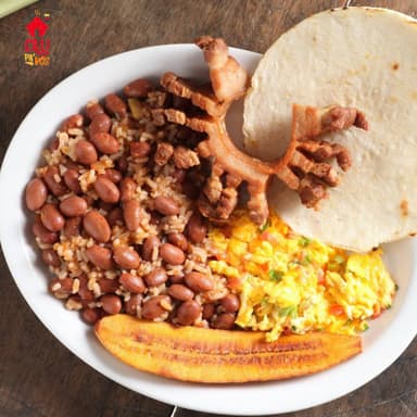Desayuno de la Casa