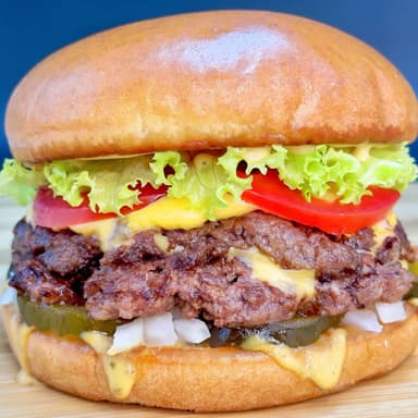 Burger American Type con Papitas