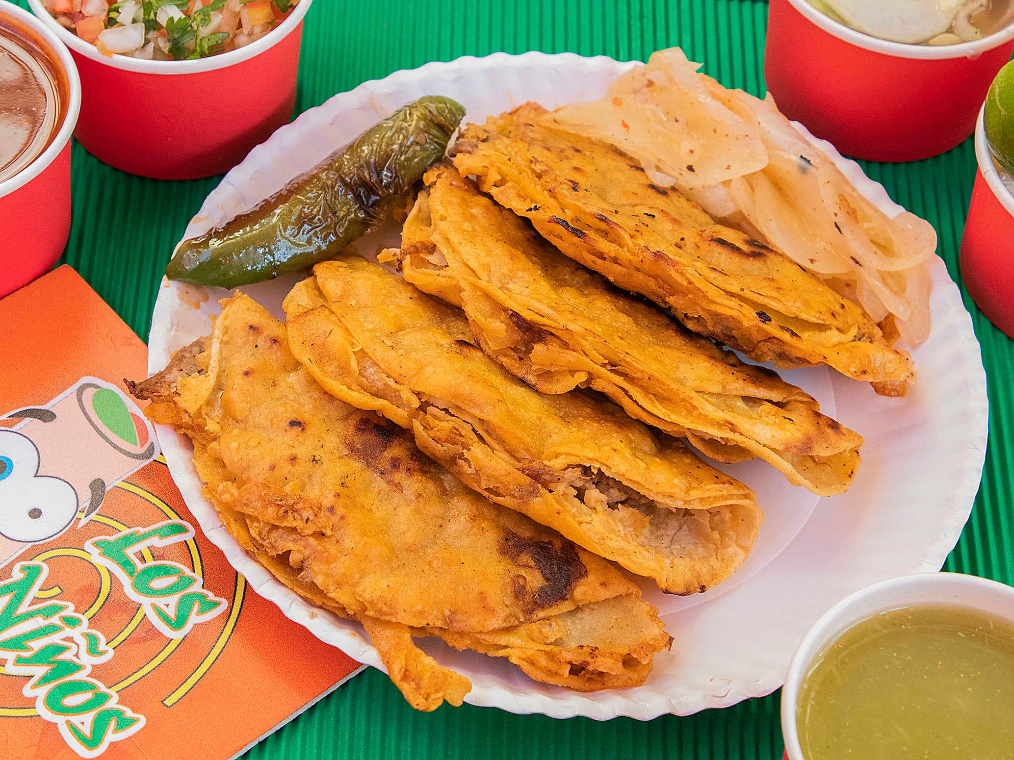 Taco Crujiente de Barbacoa