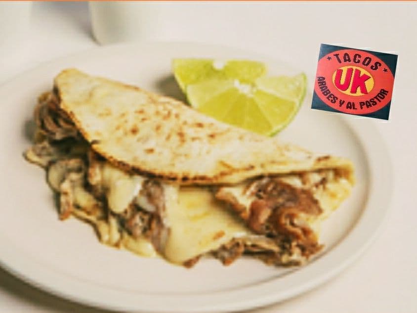 QUESADILLA ARABE AL PASTOR + BEBIDA
