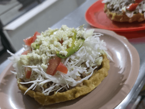 ANTOJITOS DOÑA IRENE