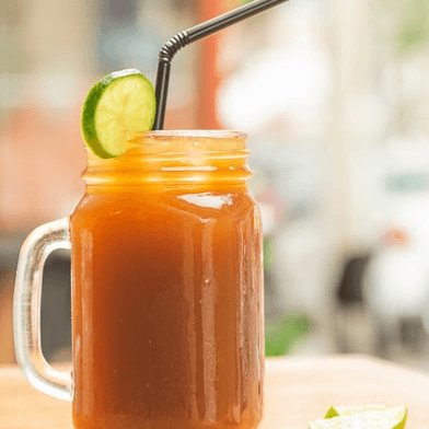 Jugo de Papelón con Limón