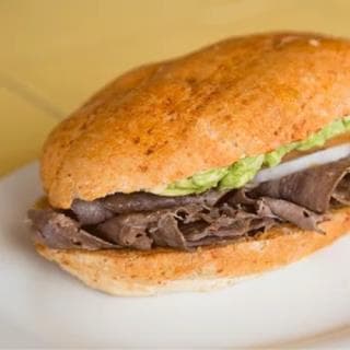 TORTA  DE ROASTBEEF CHICA