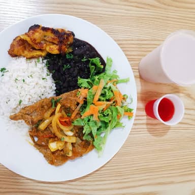 Combo Casado Tico + Bebida