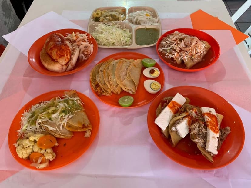 P/G Tacos al vapor/Tacos ahogados/Tortas ahogadas