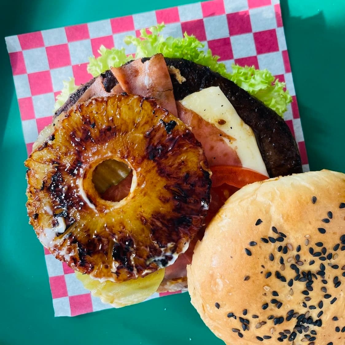 Hamburguesa Hawaiana