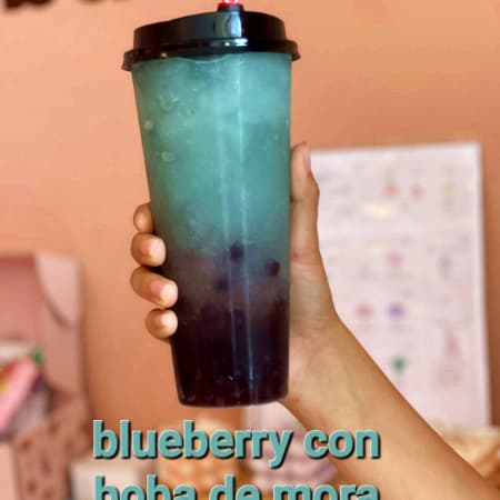 Smothie de Blueberry con Boba de Mora Azul