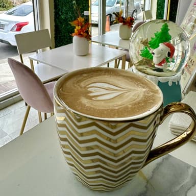 Crepa + Latte