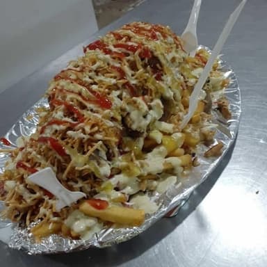 Salchipapa choributi