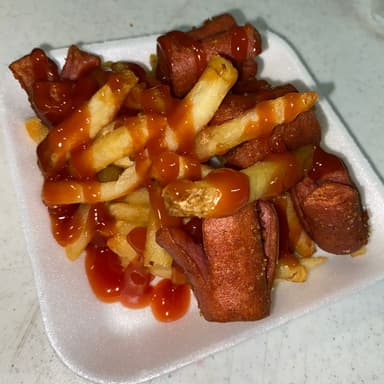 Salchipapas