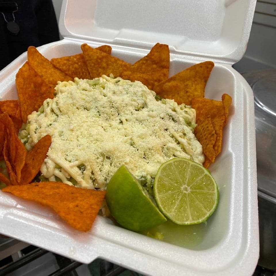 Charola de Esquites (4 Personas)