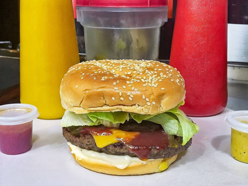 Qüadro Burguer al Carbon
