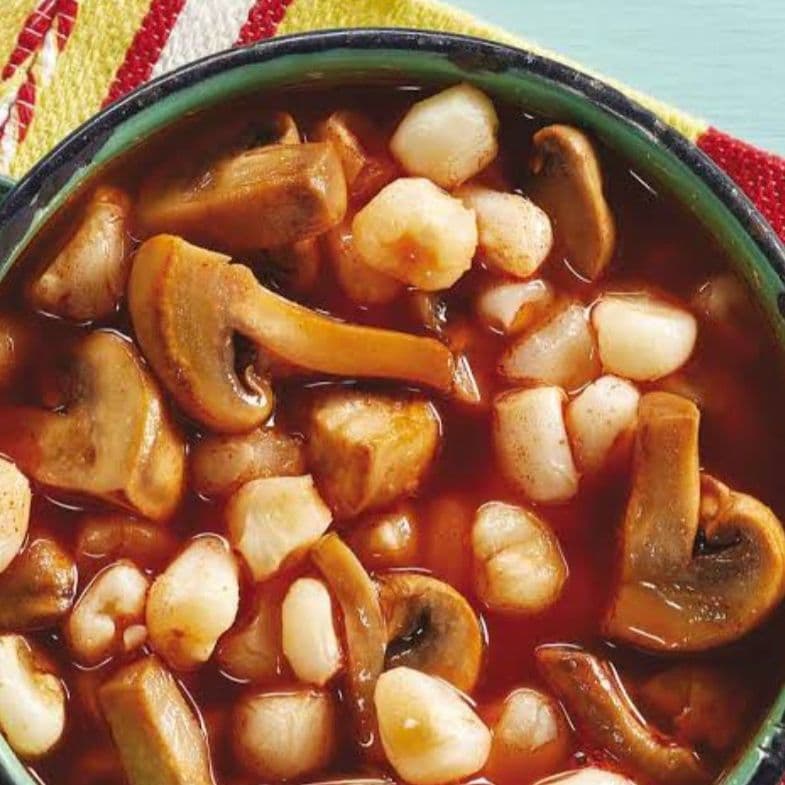 Pozole de champiñones