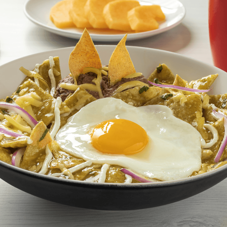 CHILAQUILES CON HUEVO