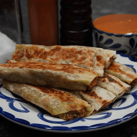 Burrito de Deshebrada