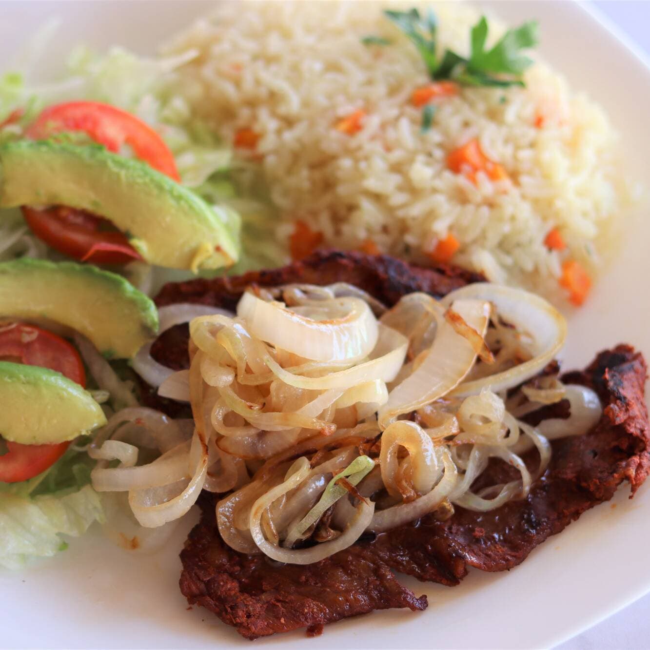 Cecina Encebollada
