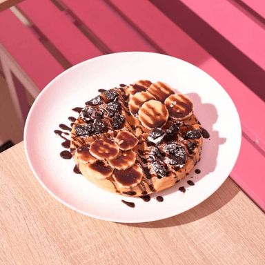 Waffle Banano OREO + Chocolate Hersheys