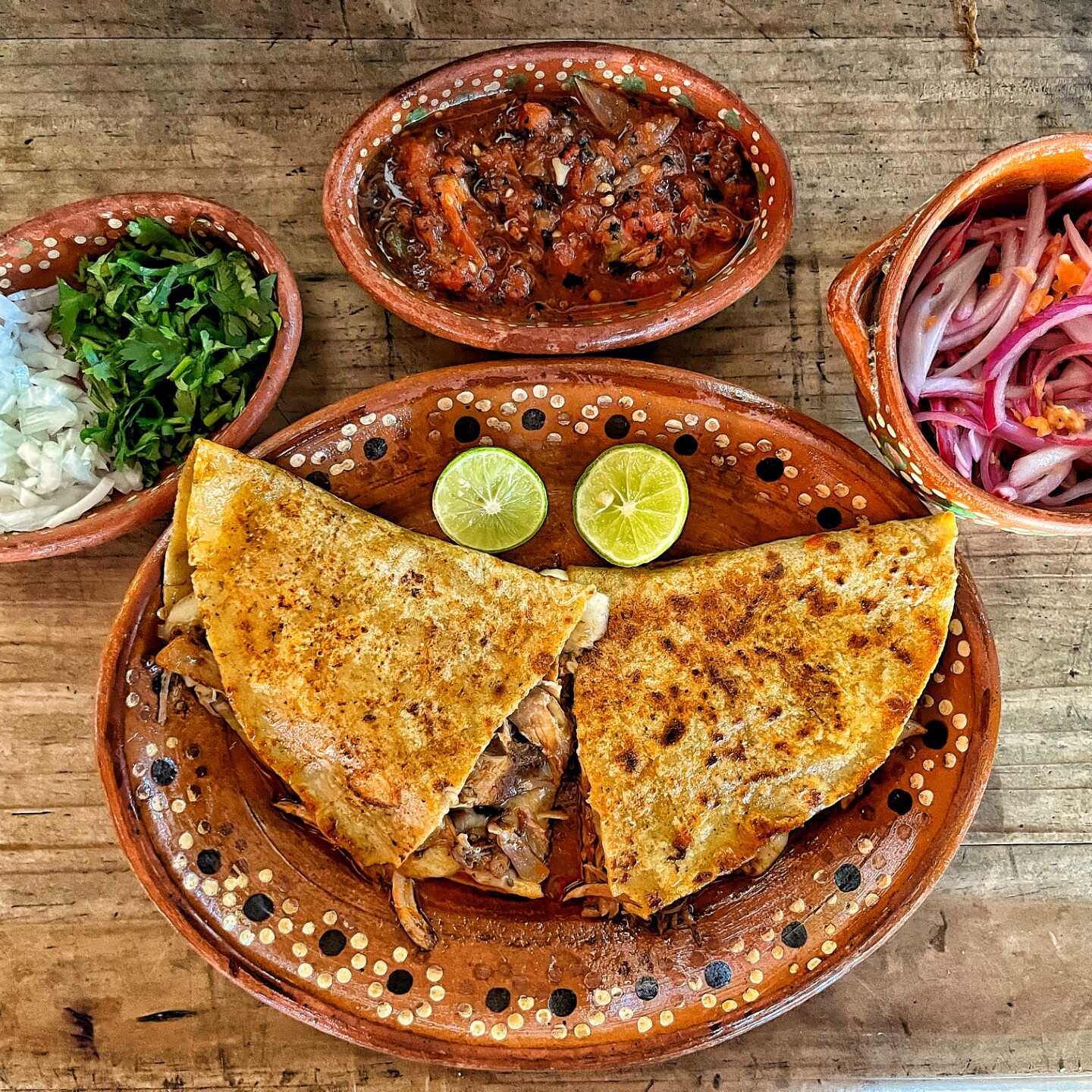 Quesadilla Especial con Costilla de Cerdo