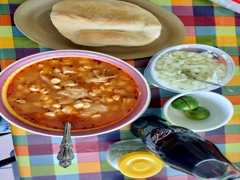 Menuderia y Birrieria "Mi Muchacho Alegre"
