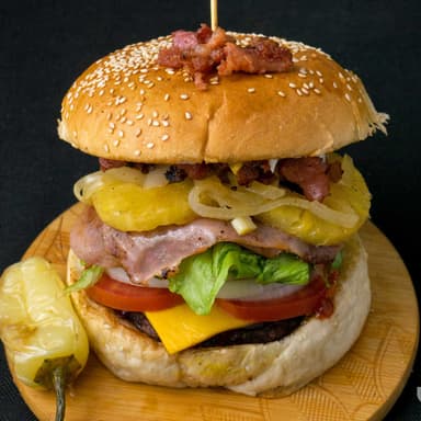 Hawaiiana Pato´s CON MEDIA DE PAPAS