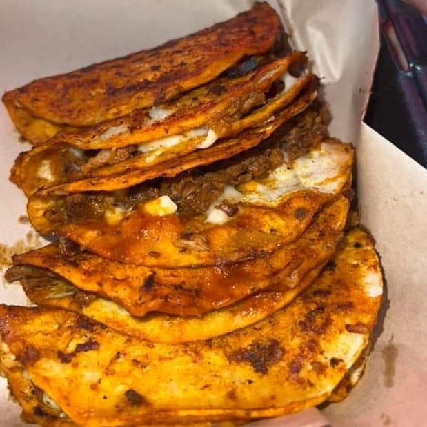 Quesabirria 55c/u.tortilla Doble