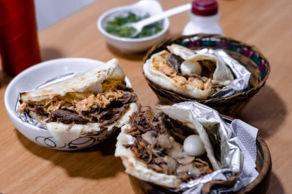 Restaurante Carbón y Sabor Arepas Rellenas