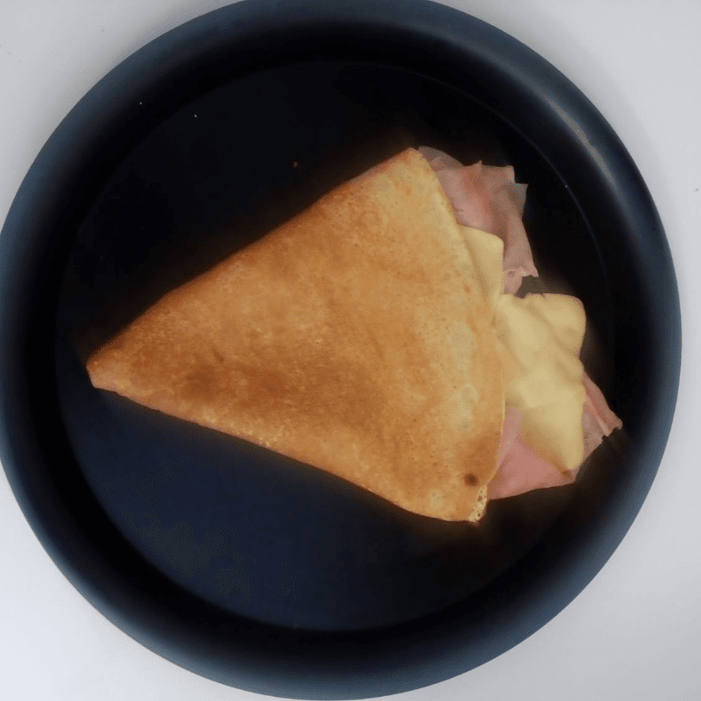 Crepa de jamón con queso