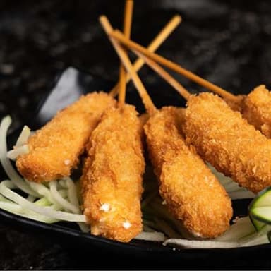 KUCHIS DE SALMÓN