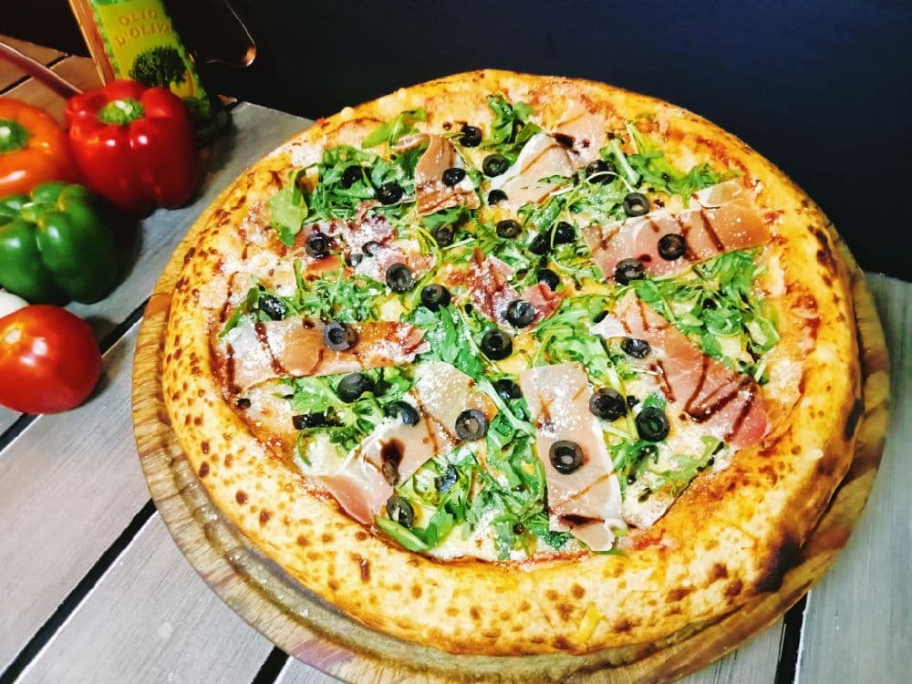 Pizza Serrano