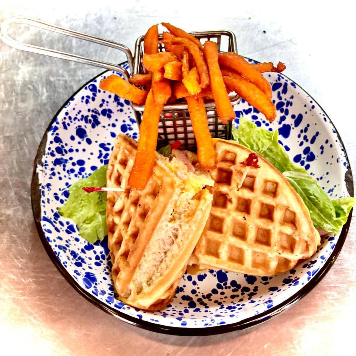 Club Waffle C