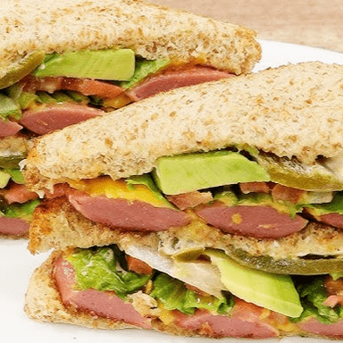 Sándwich de Salchicha