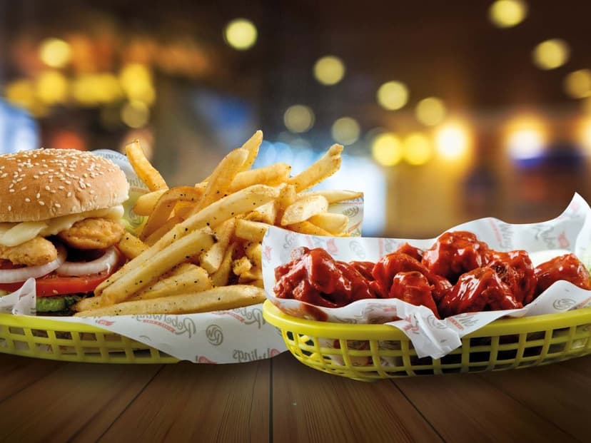 Rebel Wings (Los Mochis)