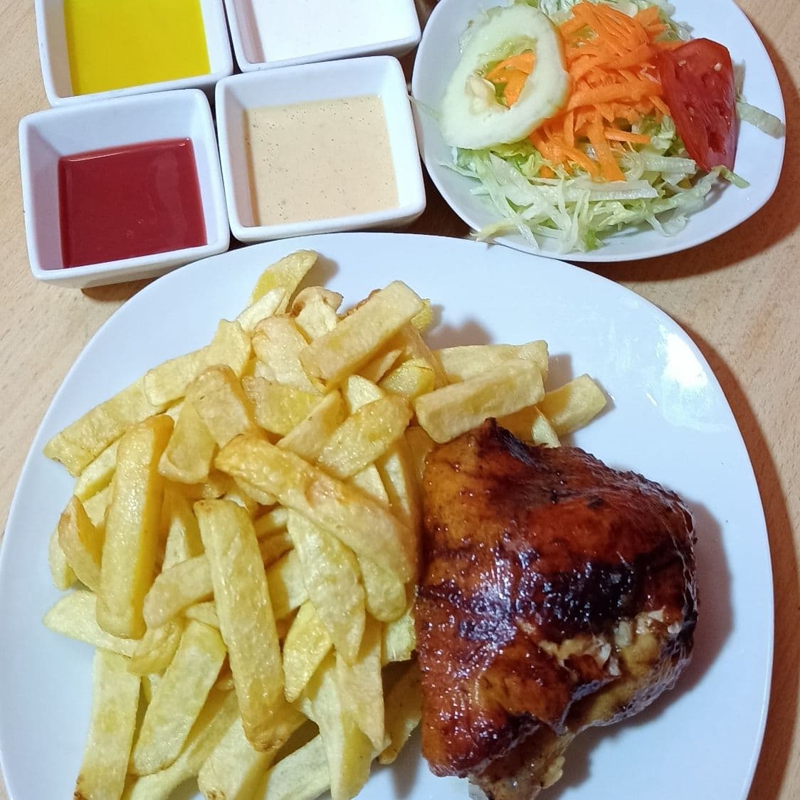 Un Cuarto de Pollo a la Brasa