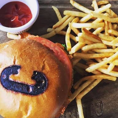 2x1 en Hamburguesa de Res