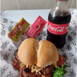 PAN CON CHORIZO CON COCA COLA