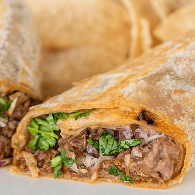 Burrita de Birria Gigante