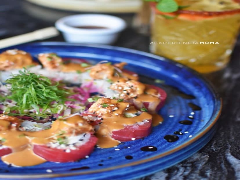Moma Sushi + Pizza (CC Sendero)