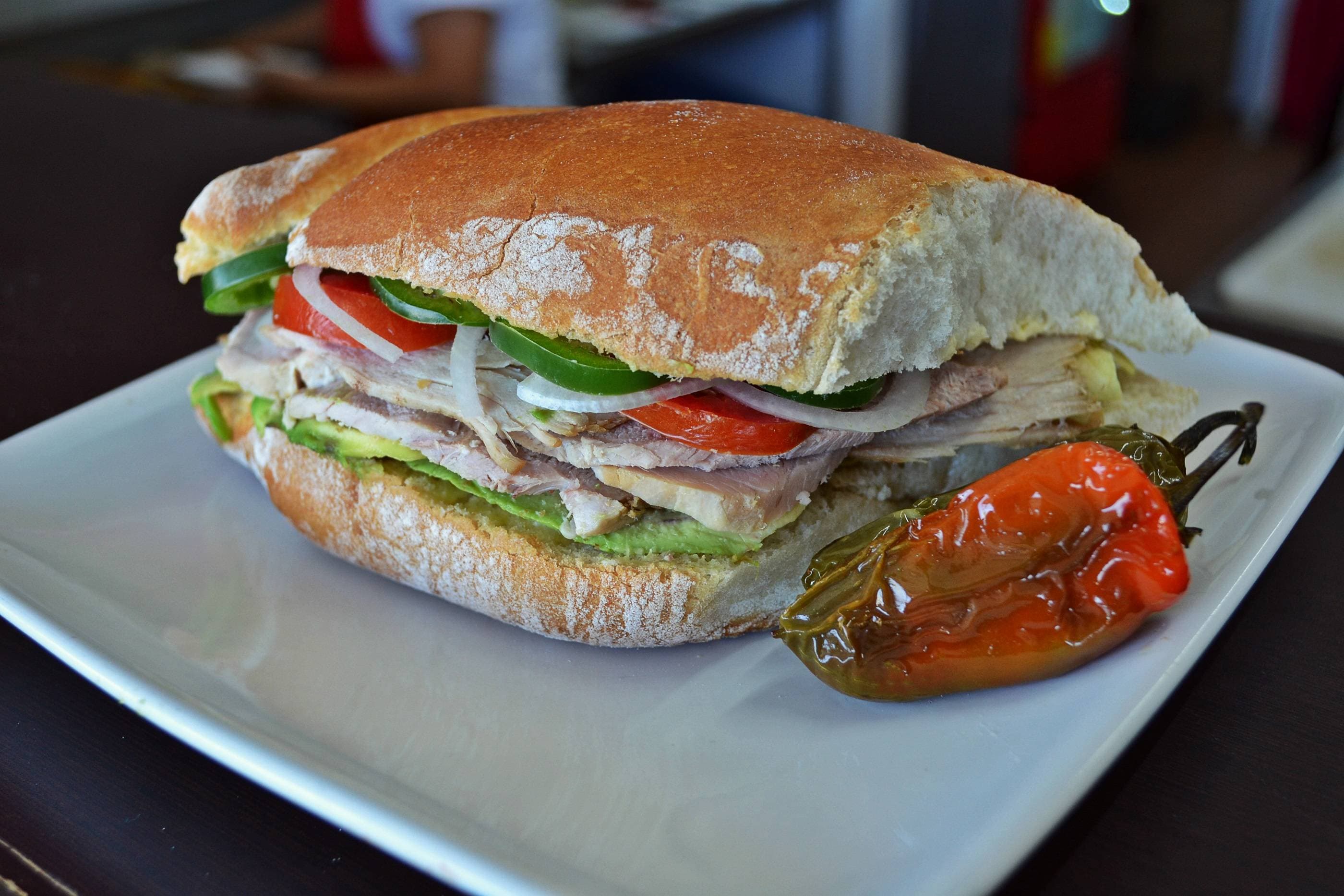 Lonche de Carnitas (Mixto)
