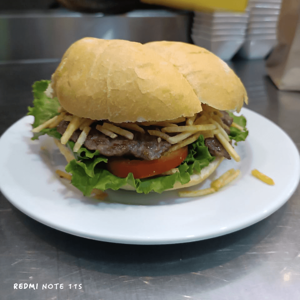 Hamburguesa Clásica