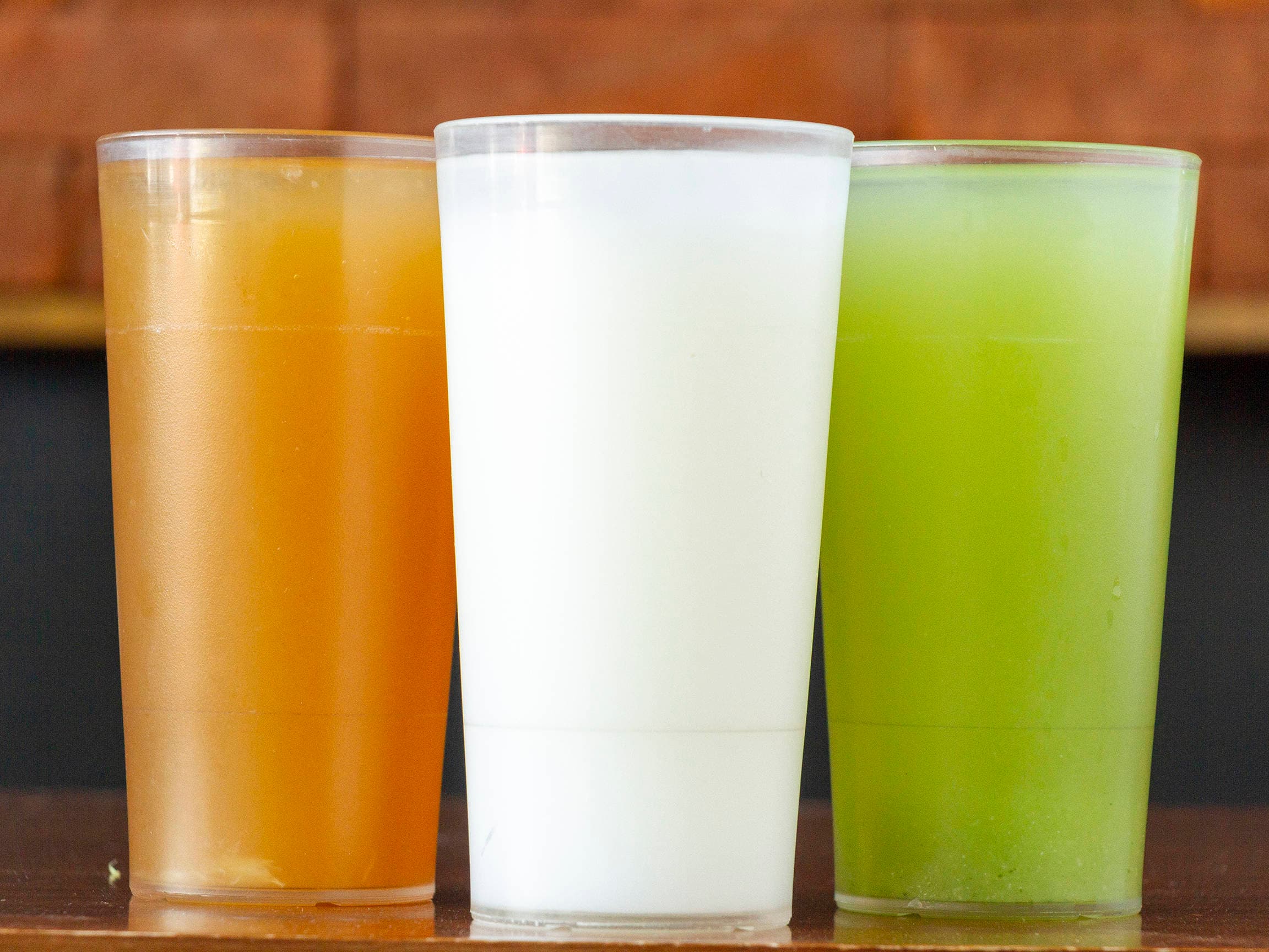 Agua de Limón Con Pepino