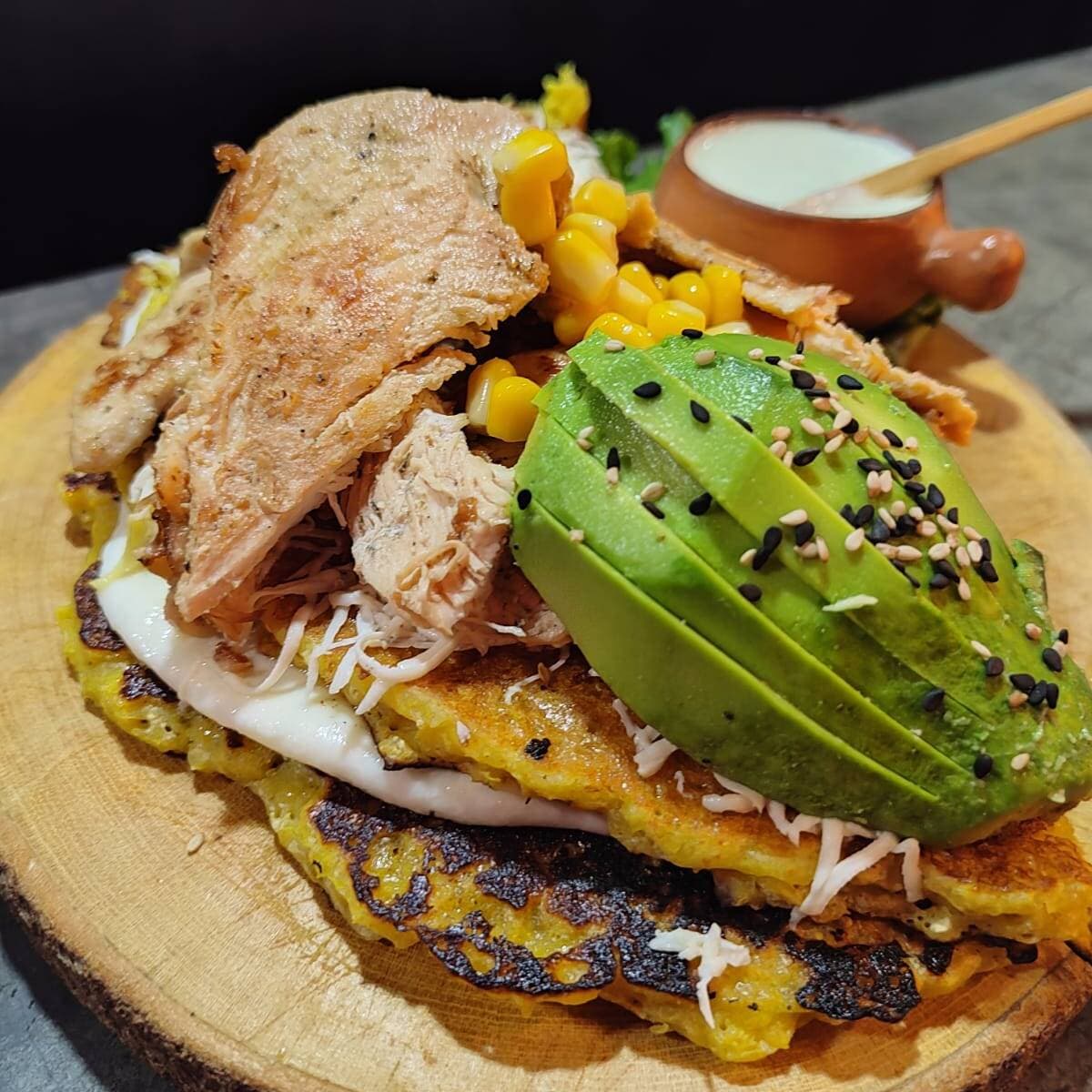 Cachapa Especial con Pollo