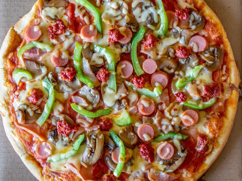 Yiyo's pizza