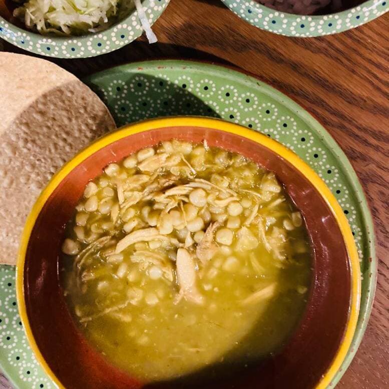 Pozolillo Verde + Agua de Sabor